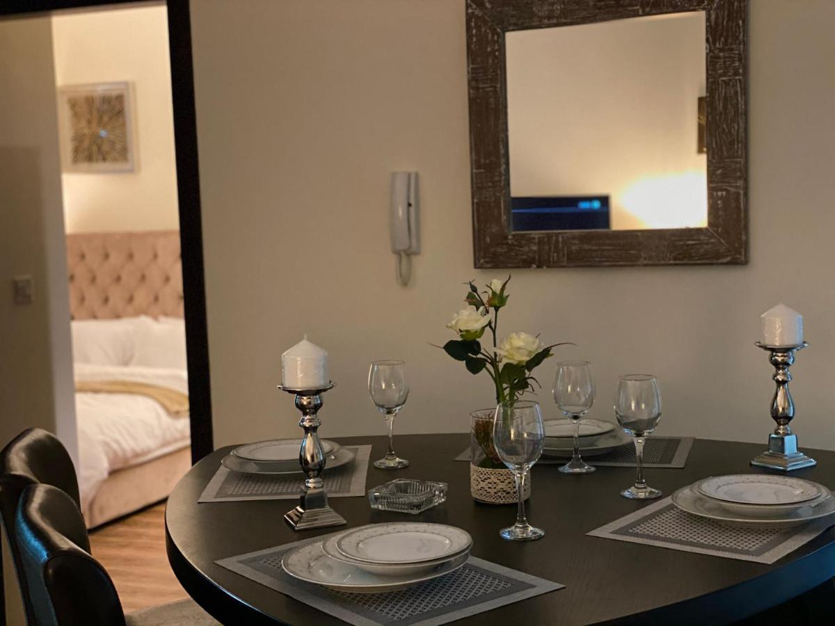 Luxury 1Br In Dubai Marina, Ask For July Full Month Offer Apartment Екстериор снимка